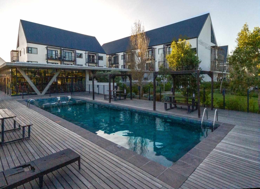 3 Bedroom Property for Sale in Paardevlei Western Cape